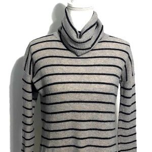 Madewell Turtleneck Sweater Size XS